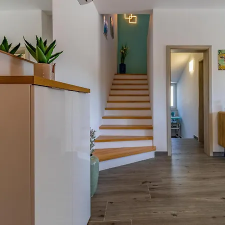 Holiday home Stunning In Pula